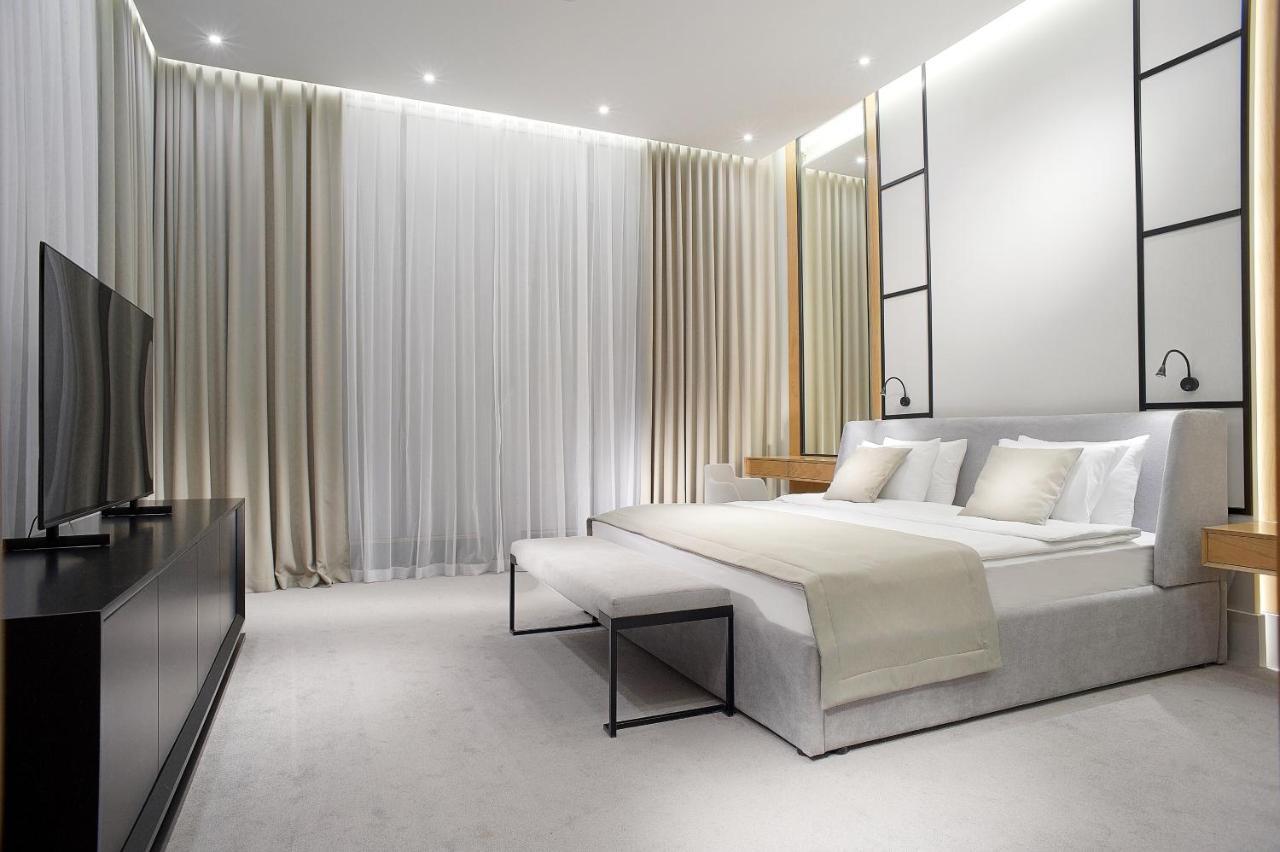 אסטנה Neos Hotel מראה חיצוני תמונה
