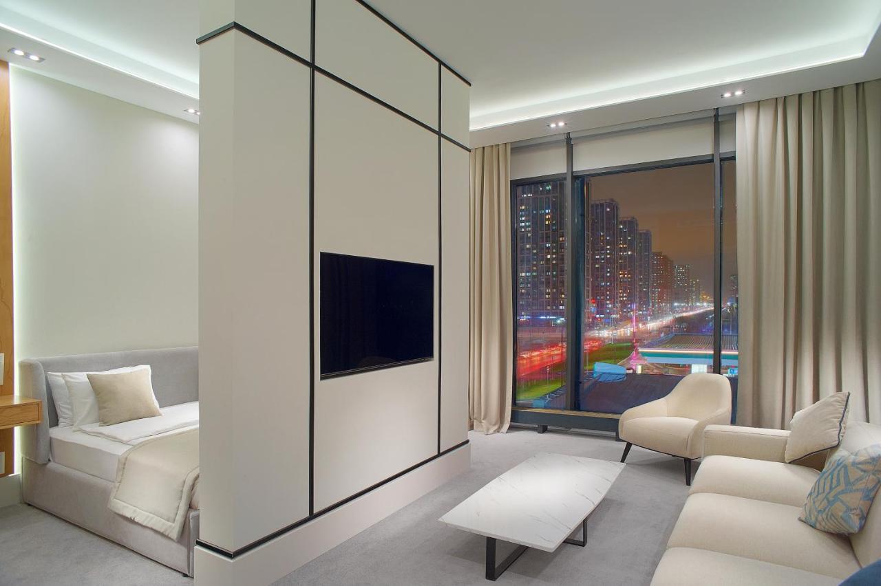 אסטנה Neos Hotel מראה חיצוני תמונה